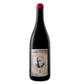 Fles Clara 2023, rode natuurwijn van Syrah door Project Kamoshika, etiket met getekend portret