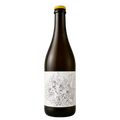 Fles Handled With Care 2025, natuurwijn van Domaine RLK uit de Ardèche, kroonkurk en getekend wit etiket